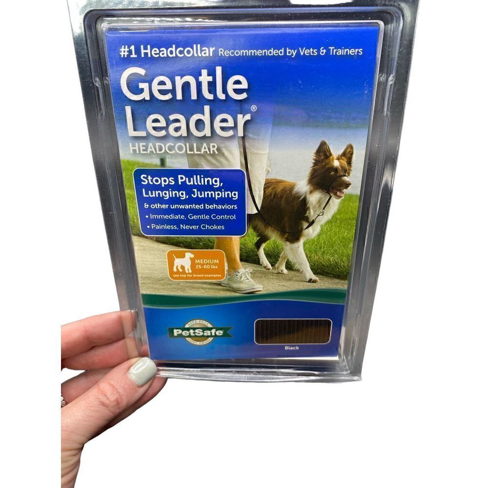 PetSafe Gentle Leader Headcollar, No-Pull Dog Collar – Perfect for Leash & Harne
